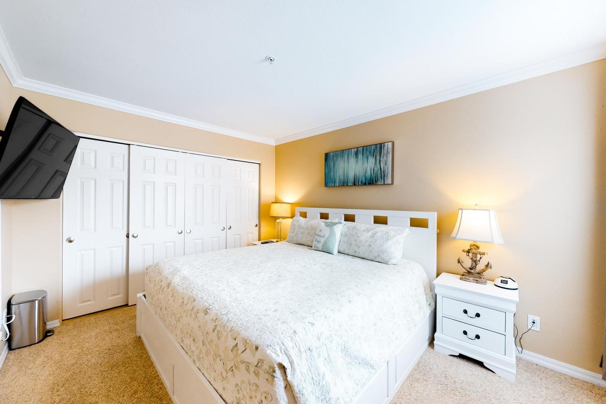شقة Waters Edge Salishan Beach الغرفة الصورة